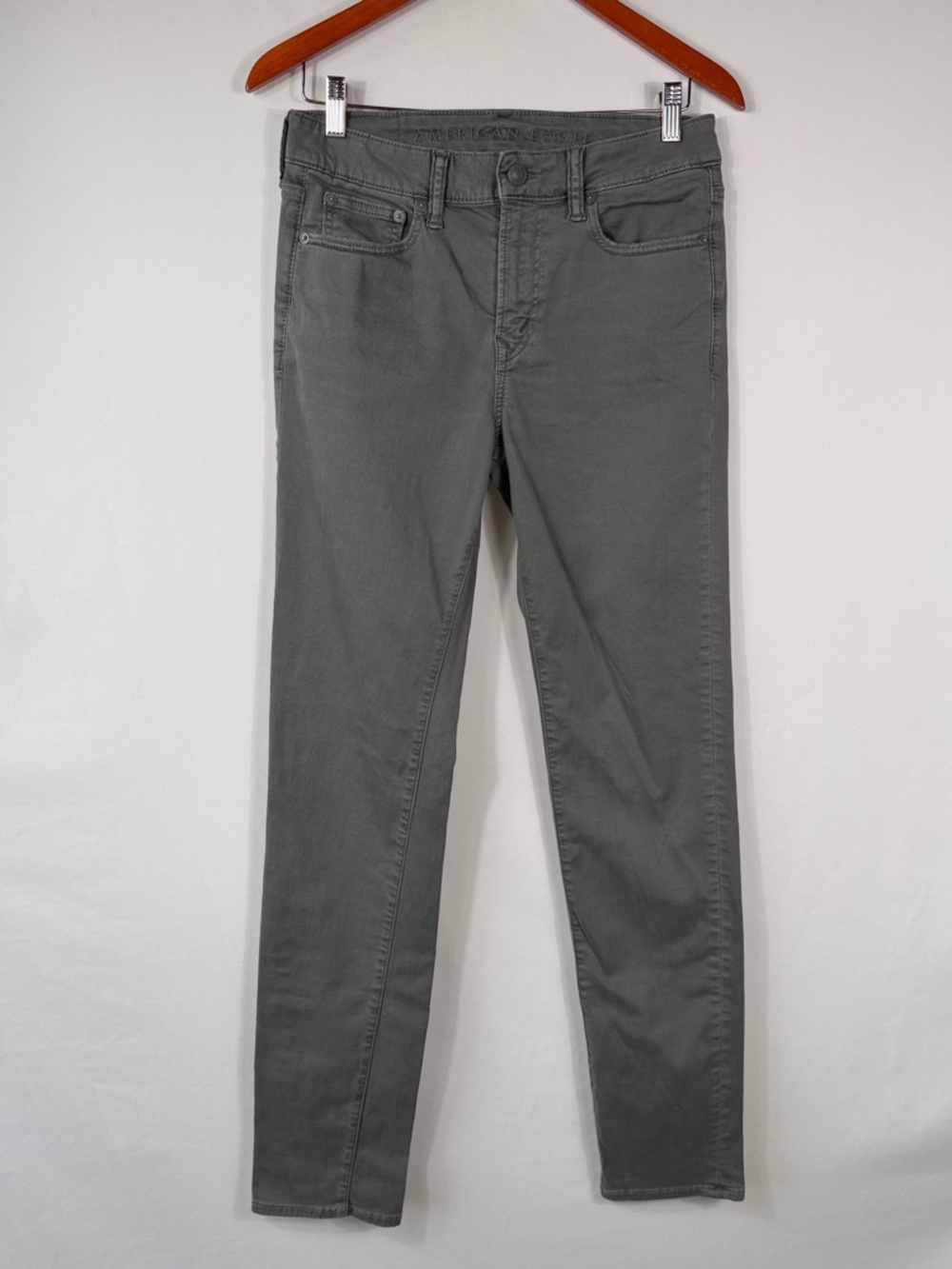 American Eagle Outfitters Flex Slim Straight Men’s Jeans in Grey. Size 29x34.